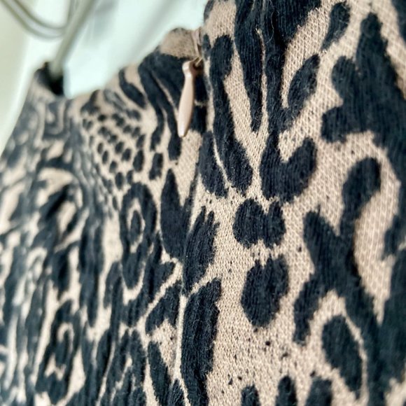 Eva Mendes by New York & Co. Black & Tan Fall/Winter Cocktail Dress [8] - Picture 7 of 8